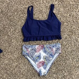 Women’s Navy Blue Ruffle Swim Set